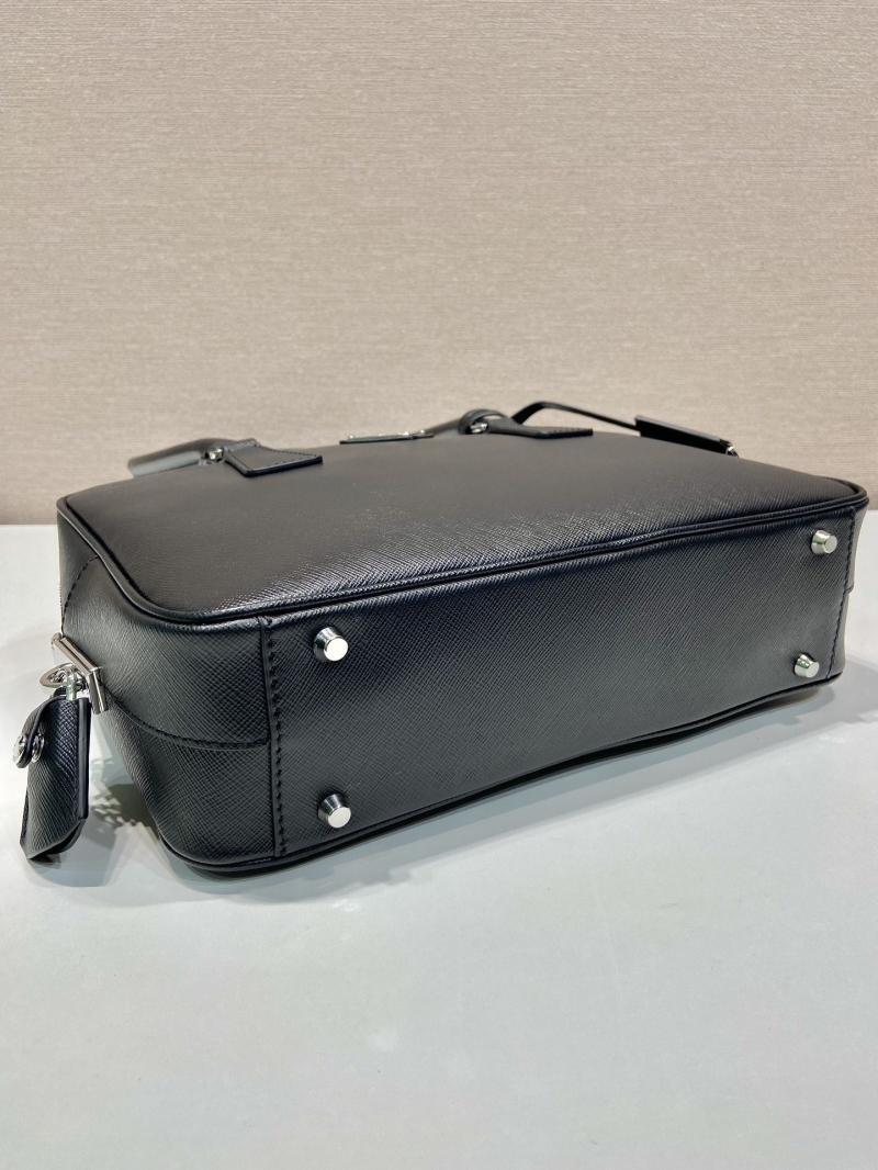 Pra*a top handle bags